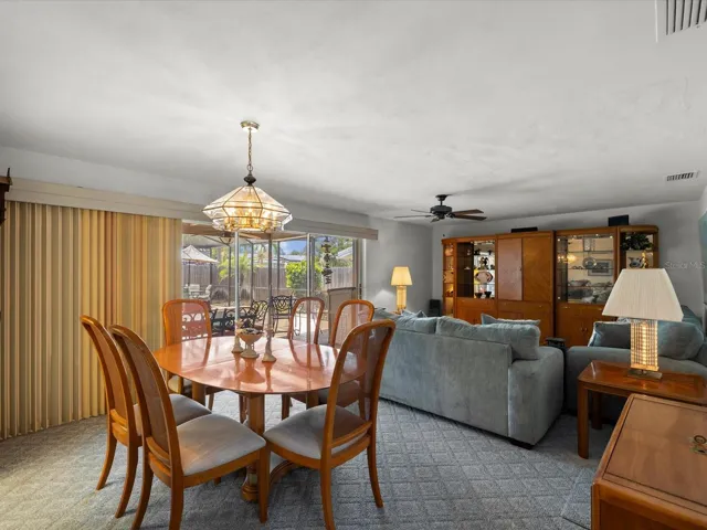 Living Room/Dining Room