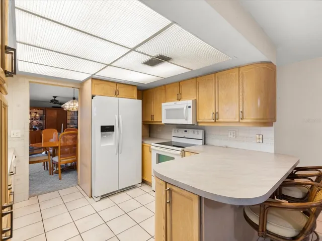 Kitchen 5