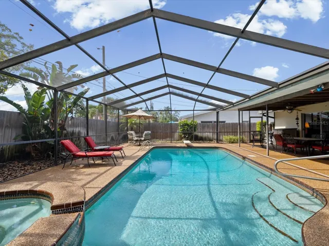 Pool 1