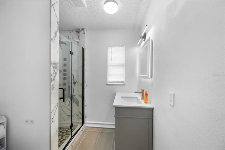 Gorgeous Primary bathroom with walk in shower