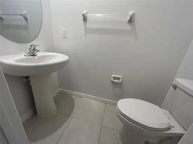 1170