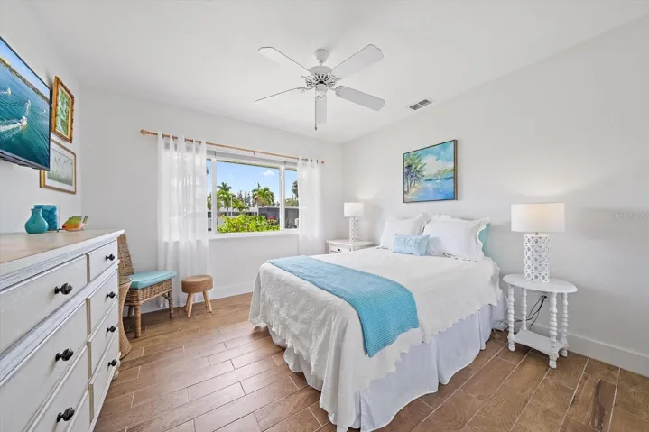 Primary Bed Room