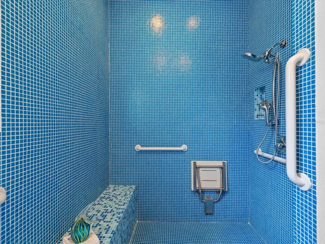 2nd Bath! OVERSIZED Walk In Shower & Handicapped Accessible!