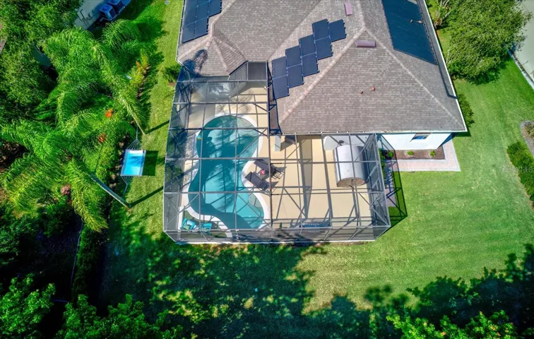 Solar panels also for pool heating