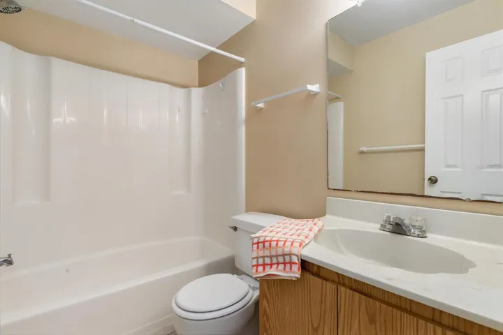 Second bathroom has a shower/tub combo