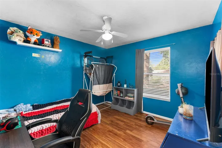 2nd Bedroom