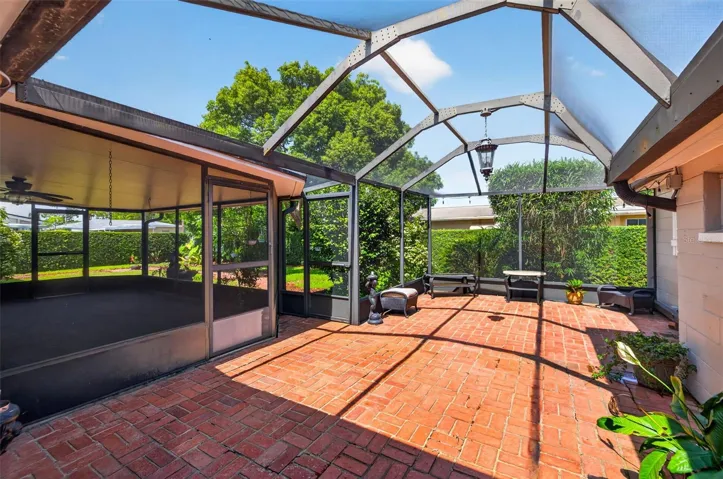 Screened lanai
