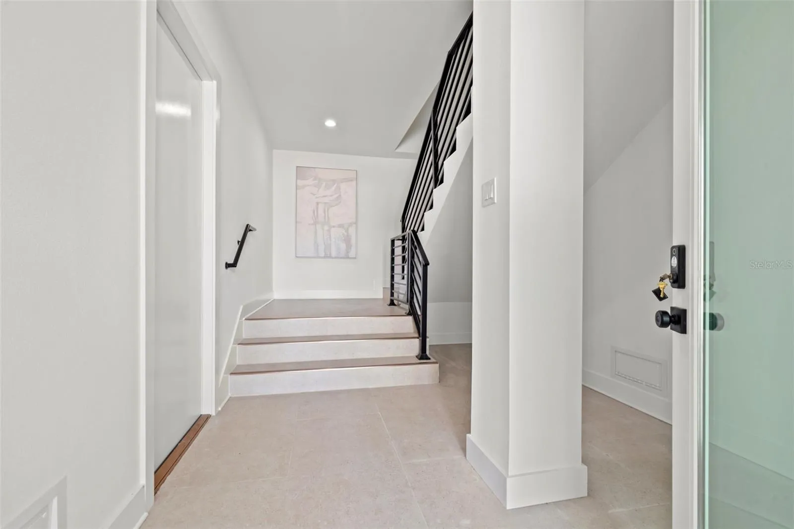 Ground floor foyer