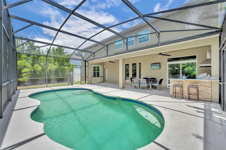 Pool & Lanai
