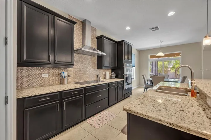 Kitchen V