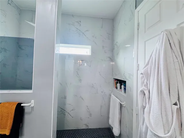 primary master shower