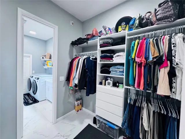primary master suite closet