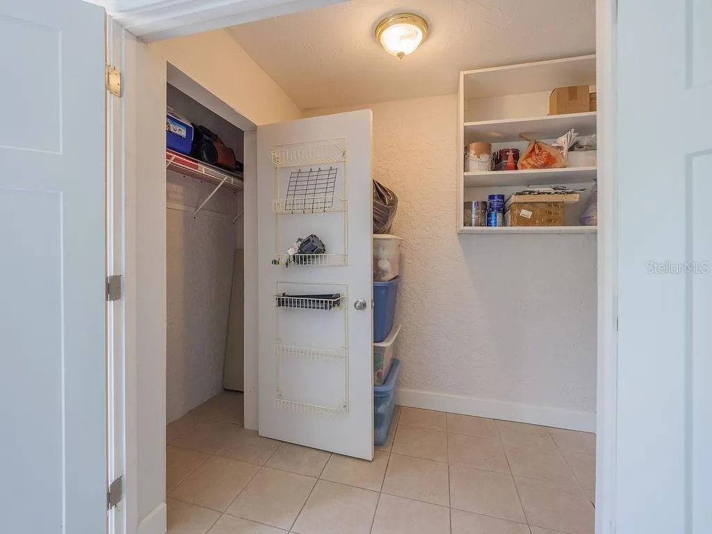 Work shop or "garage" storage