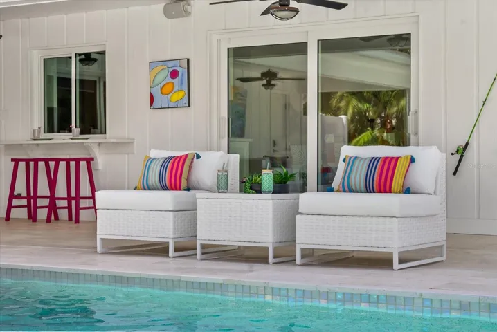 Plenty of seating areas offering shaded and sunny spots and perfect for entertaining.
