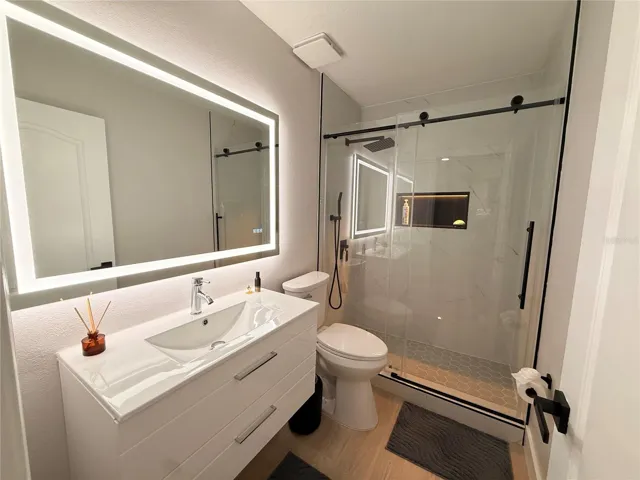 Secondary bathroom