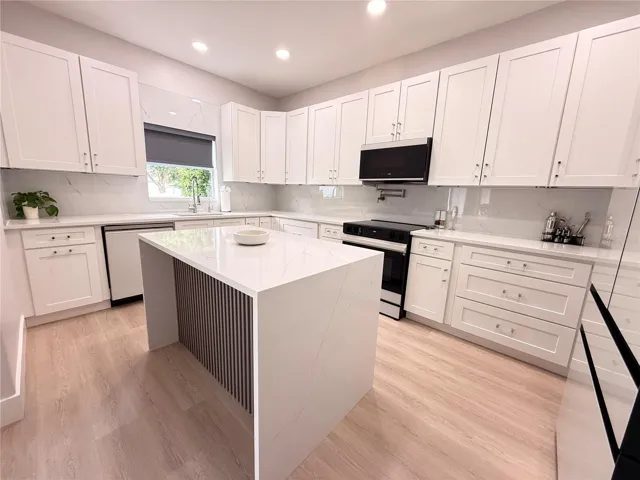 Fully renewed kitchen