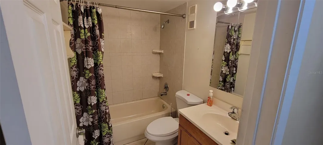2ND BATHROOM