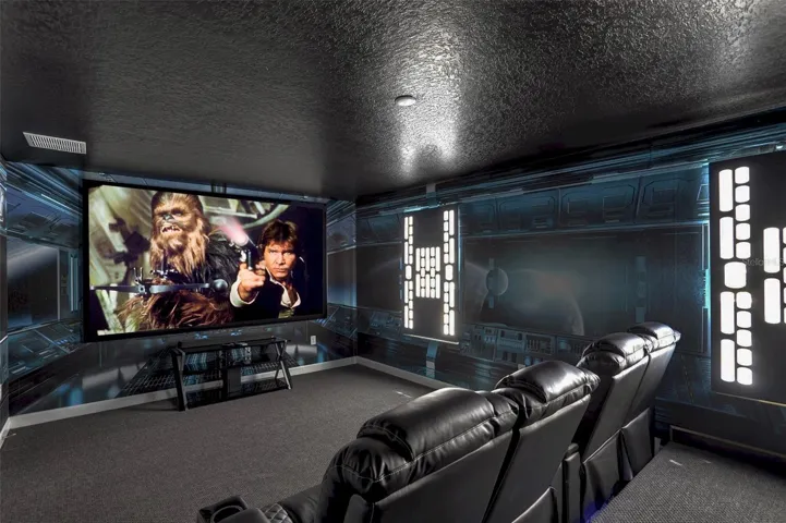Movie Theater-120