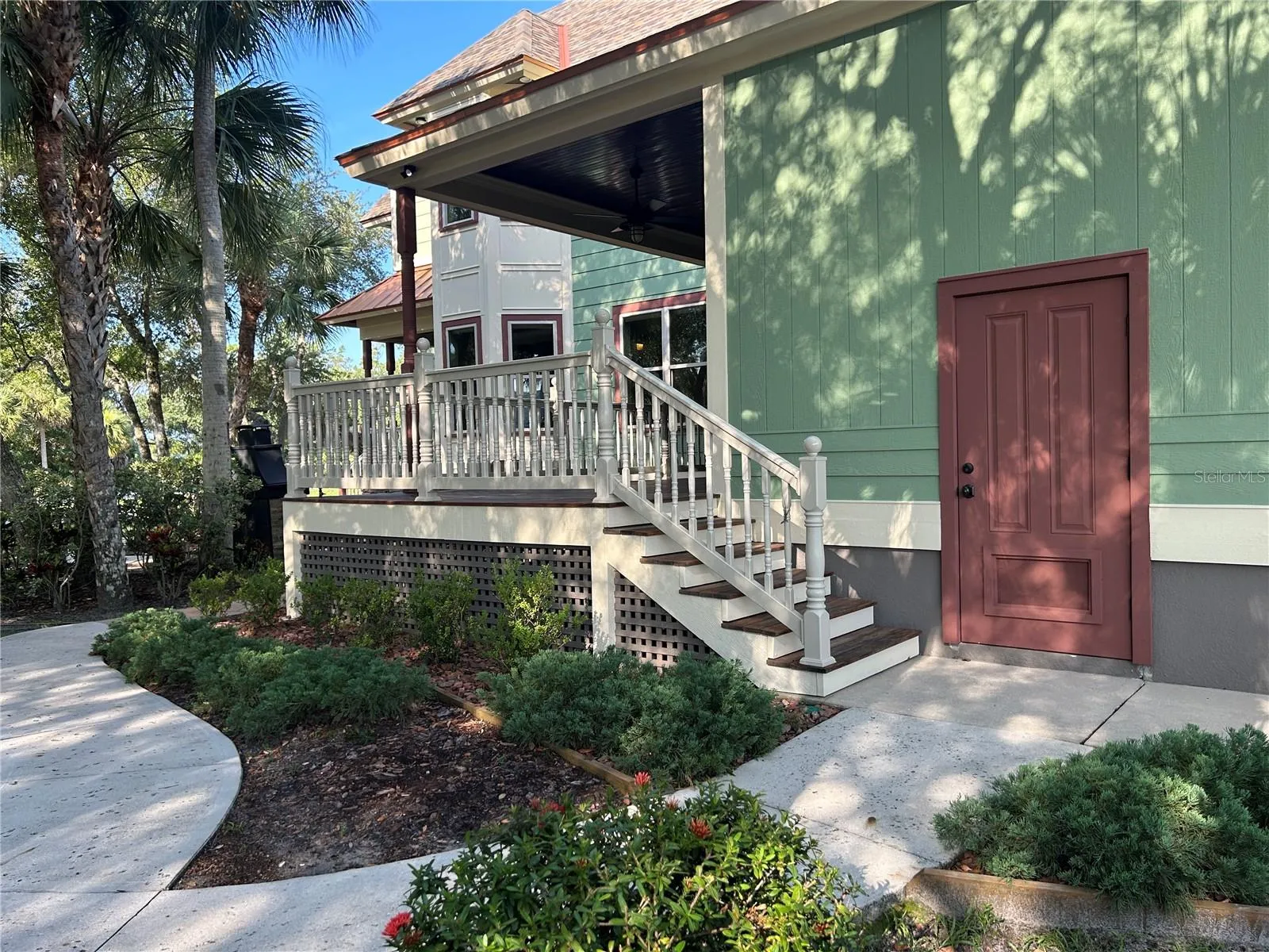 Back door of garage to rear porch entrance and Lot 2 amenities
