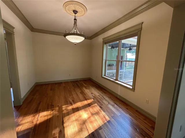 Large formal Dining Room
