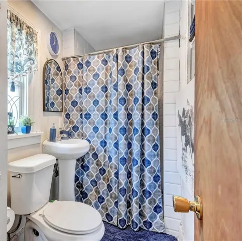 Studio Bathroom