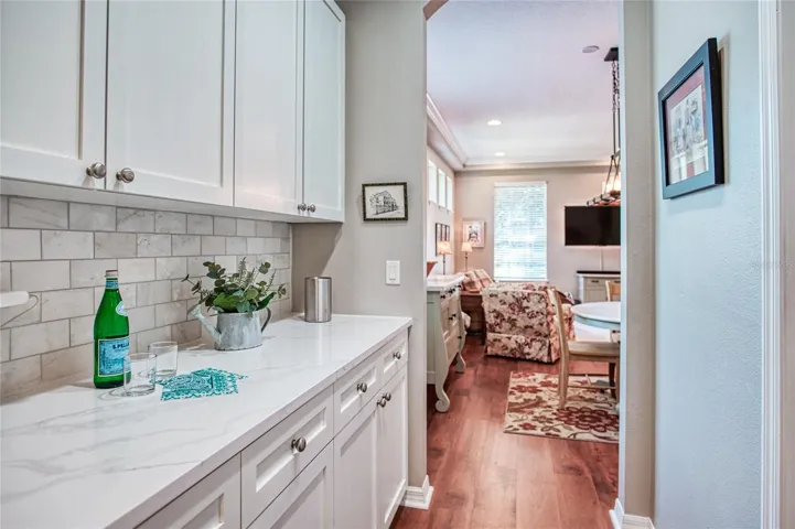 Butler's pantry area