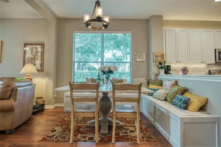 Casual dining space