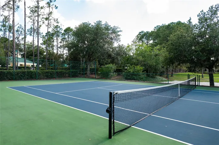 Community tennis court
