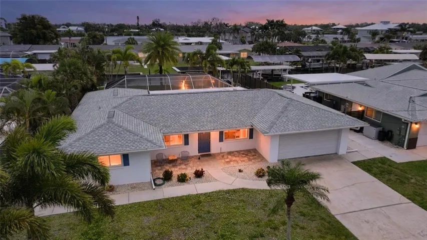 Enjoy sunrise every morning on your waterfront backyard