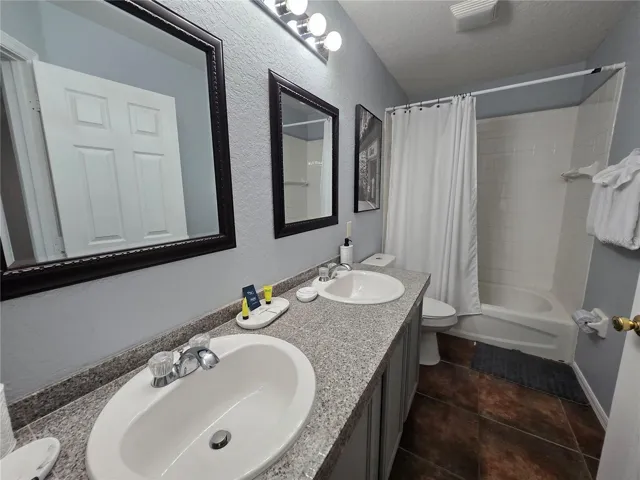 Bathroom 3