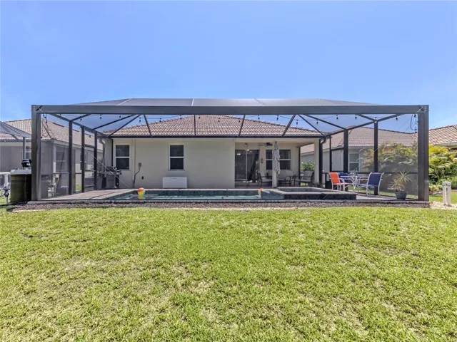 You will fall in love with this forever view screen with lots of privacy with the preserve