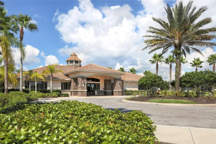 The club is so well manicured and a perfect place to meet friends and neighbors