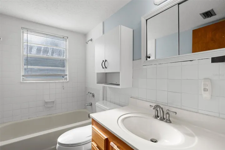 Second Full Bathroom