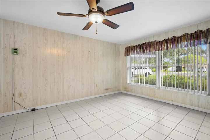 Bonus Room/Flex Space