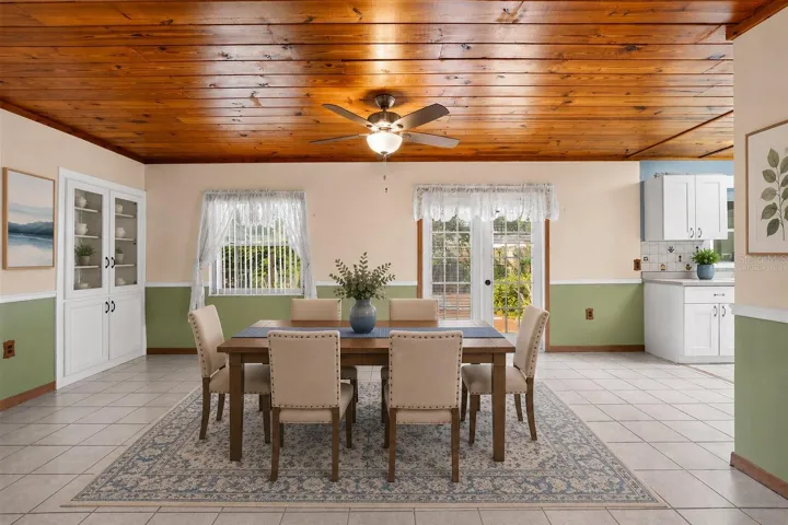 Virtually Staged - Dining Room