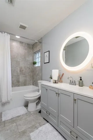 SECOND BATH
