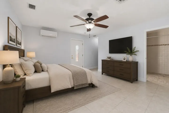 In-law suite with private entrance / Primary Bedroom*Virtually Staged*