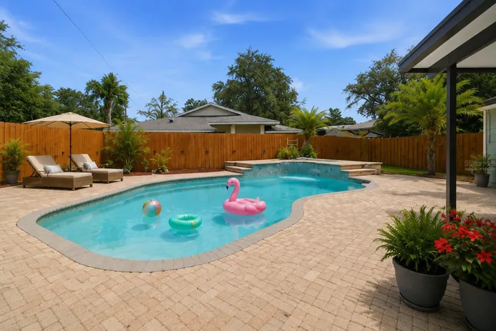 Beautiful Pool! Did somebody say Cannonball?!*Virtually Staged*