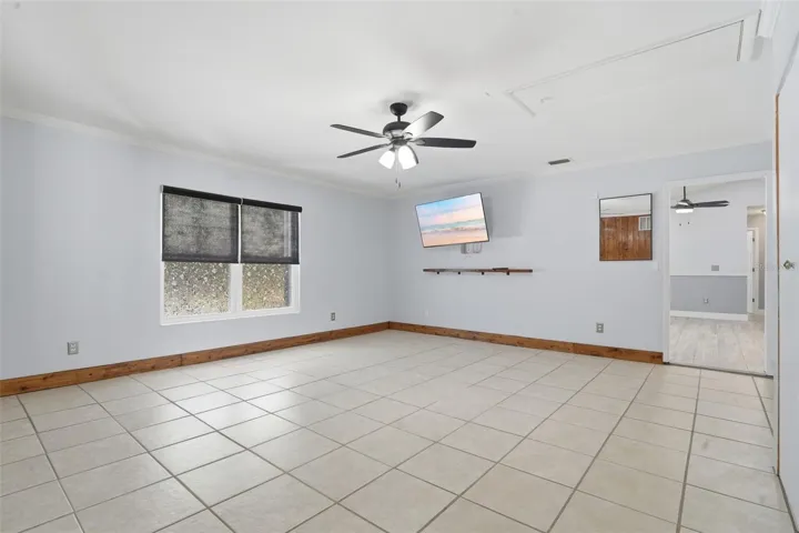 HUGE family room. Great blank canvas!