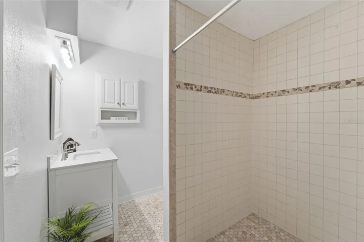 En Suite Primary Bathroom