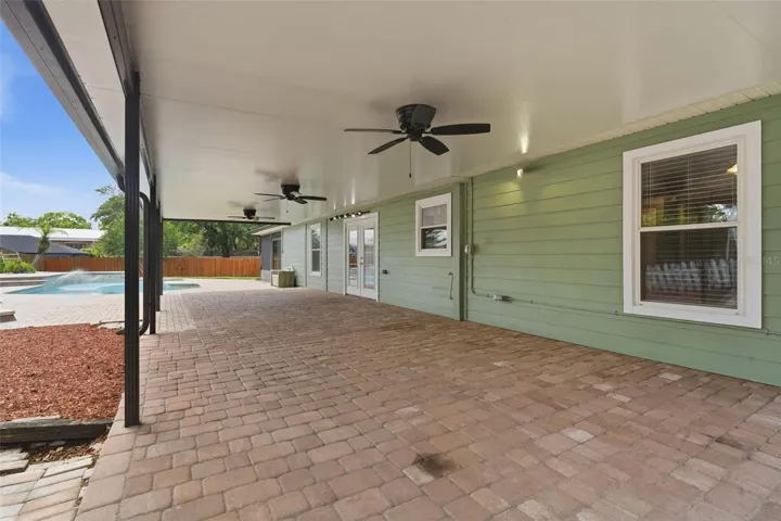 HUGE backporch! Over 40' long!
