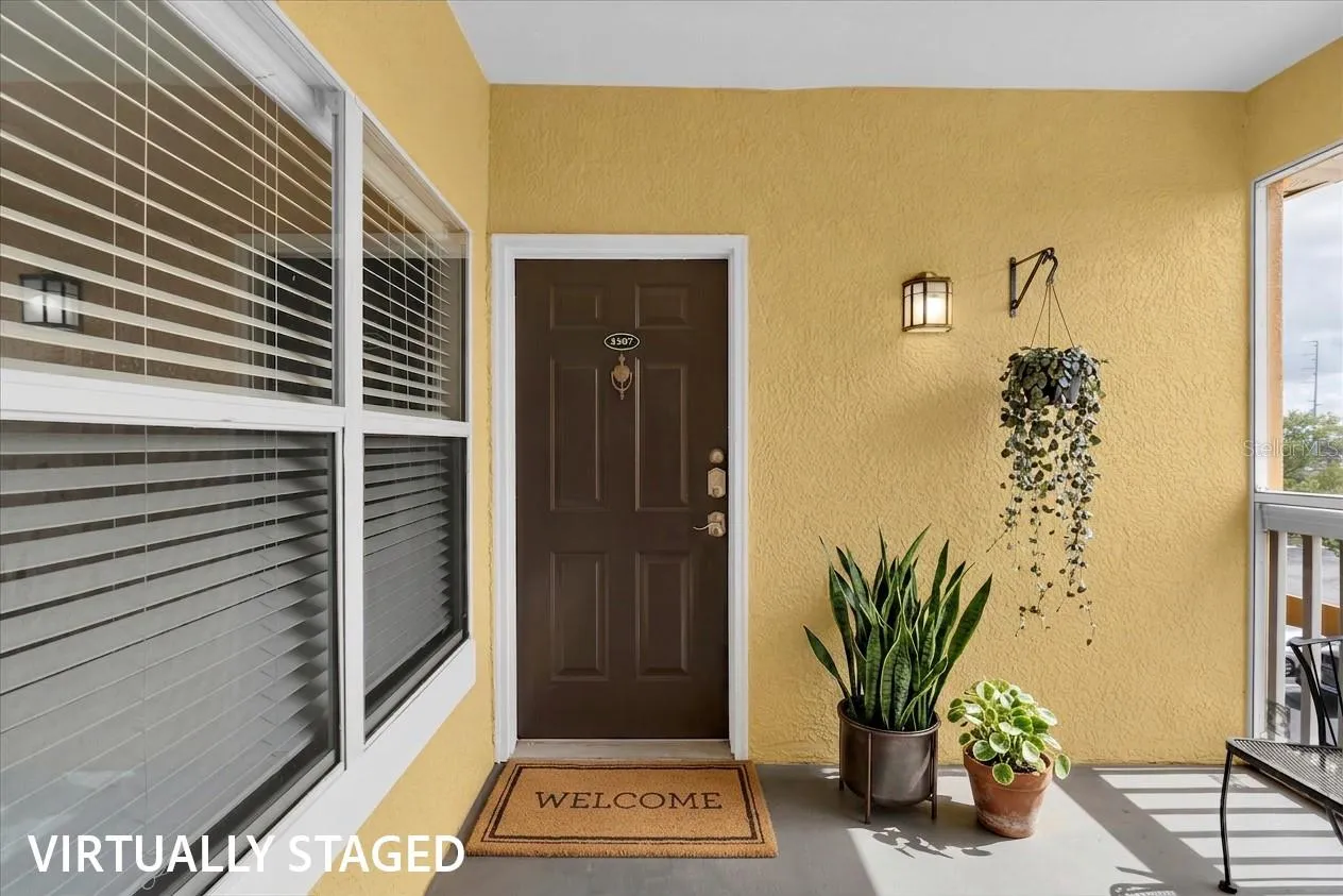 Private entryway