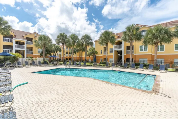 Salt water pool