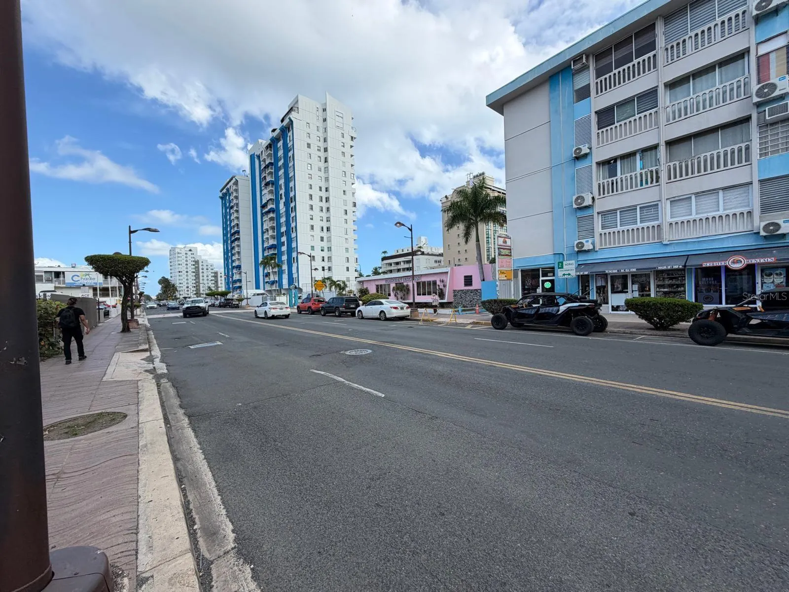 Isla Verde Ave