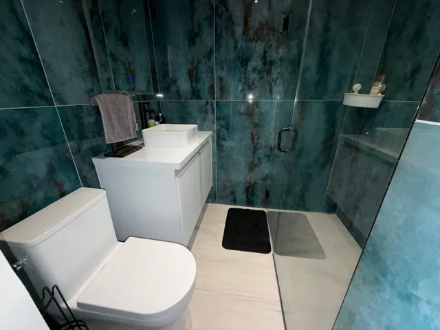 Bathroom #2