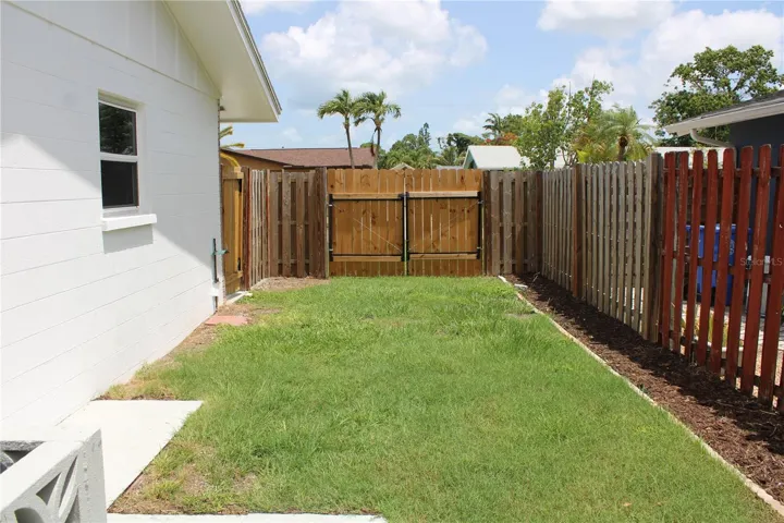 Side yard