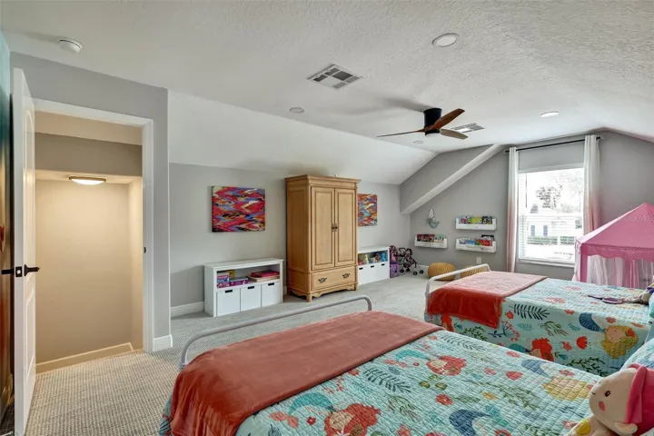 Giant Loft with double beds