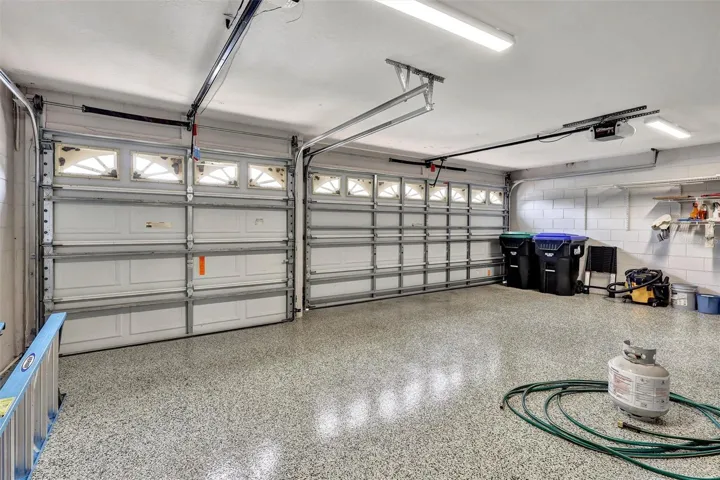 3 car garage