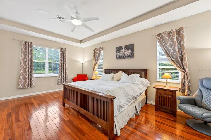 Generous main floor primary suite.