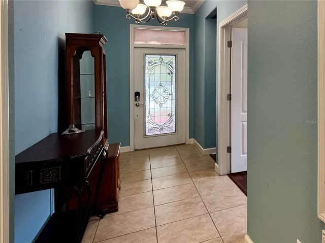 FOYER